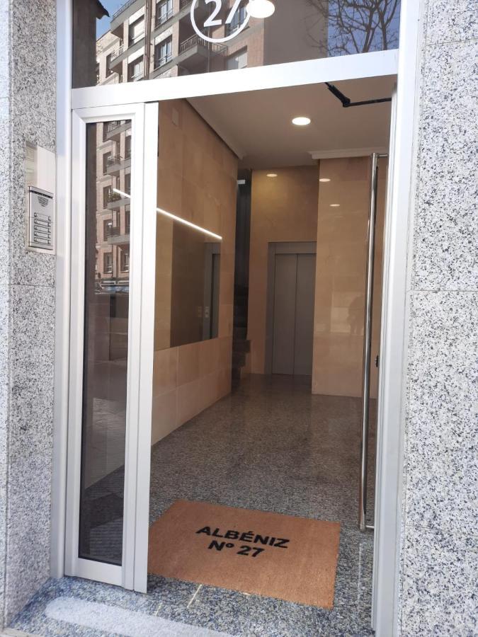 Apartamentos Milan 1 Wifi Y Parking Gratuito Oviédo Exterior foto