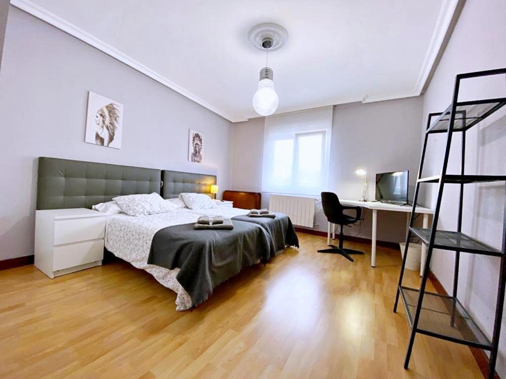 Apartamentos Milan 1 Wifi Y Parking Gratuito Oviédo Exterior foto